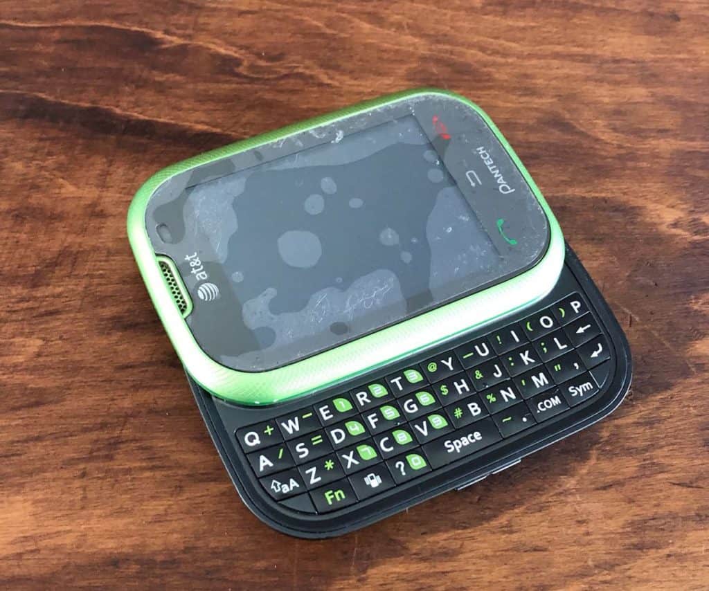 Green dumbphone