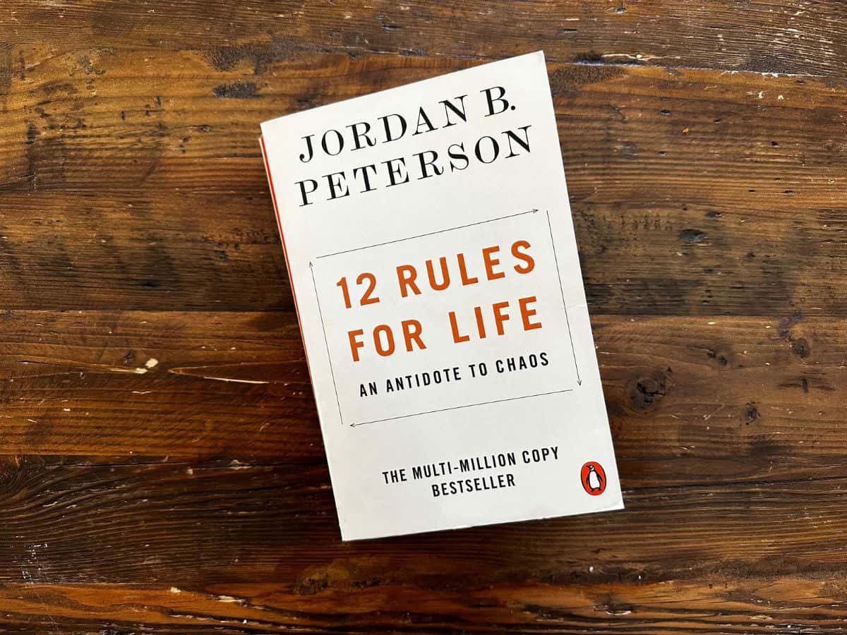 Jordan Peterson 12 Rules For Life Summary & Review